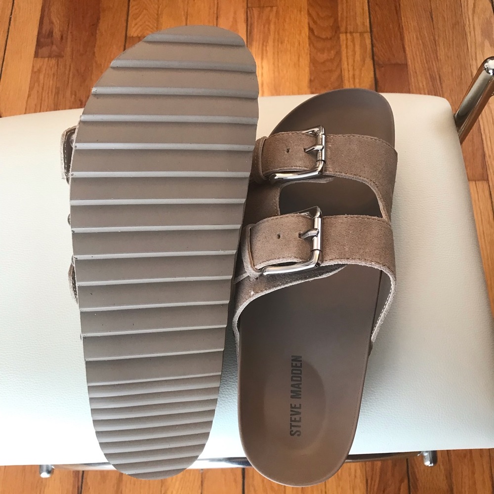 Steve Madden Tan Slide Sandals - Picture 12 of 15